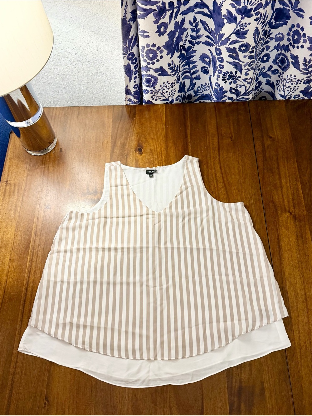 Torrid Casual Striped V-Neck Sleeveless Top - Beige & White